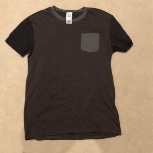 Small Tilly’s Olive T-shirt with pocket
